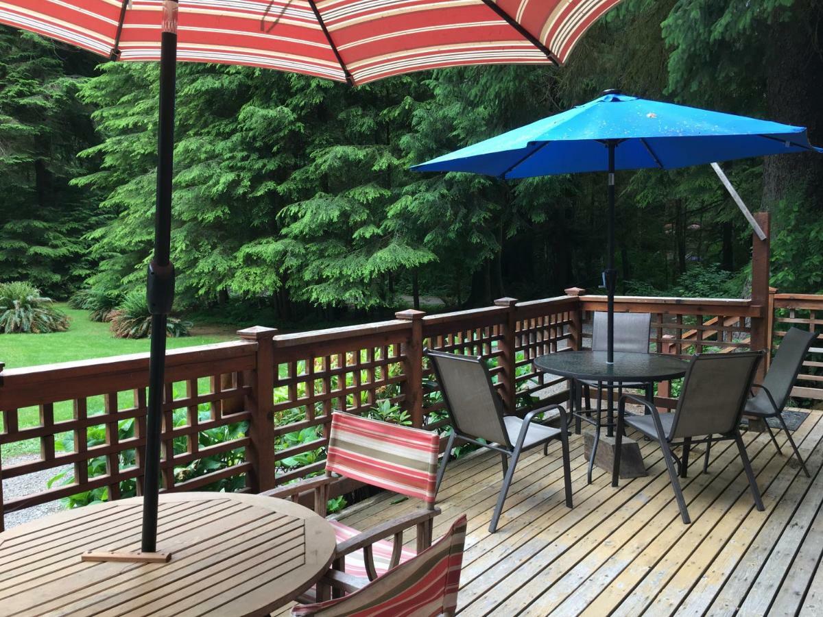 Manitou Lodge Forks Ngoại thất bức ảnh